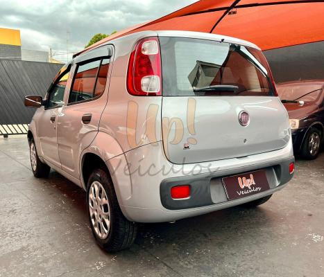 FIAT Uno 1.0 FLEX VIVACE, Foto 4