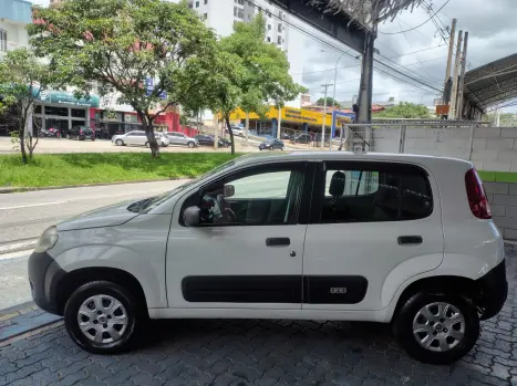 FIAT Uno 1.0 FLEX VIVACE, Foto 3