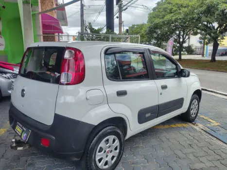 FIAT Uno 1.0 FLEX VIVACE, Foto 4