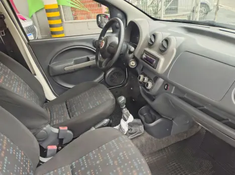 FIAT Uno 1.0 FLEX VIVACE, Foto 16