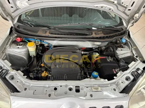 FIAT Uno 1.0 FLEX VIVACE, Foto 16