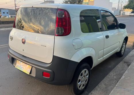 FIAT Uno 1.0 FLEX VIVACE, Foto 4