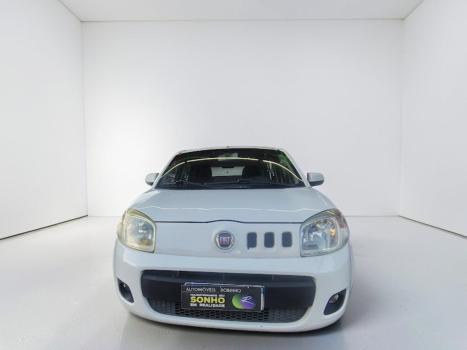 FIAT Uno 1.0 FLEX VIVACE, Foto 2