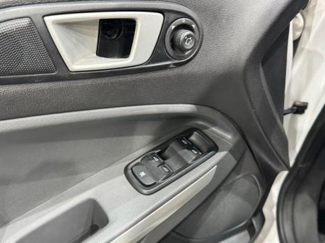 FORD Ecosport 1.6 4P FREESTYLE FLEX, Foto 6