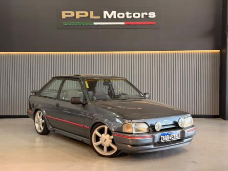 FORD Escort 1.8 XR3, Foto 1