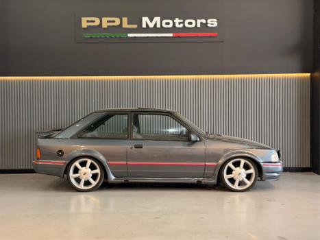 FORD Escort 1.8 XR3, Foto 2