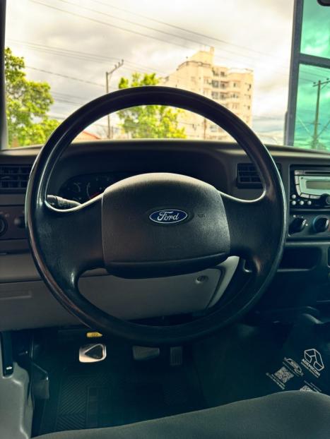 FORD F-250 3.9 XLT 4X4 CABINE SIMPLES DIESEL, Foto 5