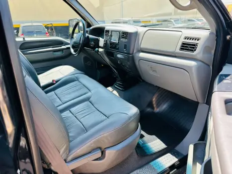 FORD F-250 3.9 XLT SUPER DUTY CABINE SIMPLES DIESEL, Foto 6