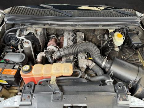 FORD F-250 4.2 4P TROPICAL CABINE DUPLA, Foto 8