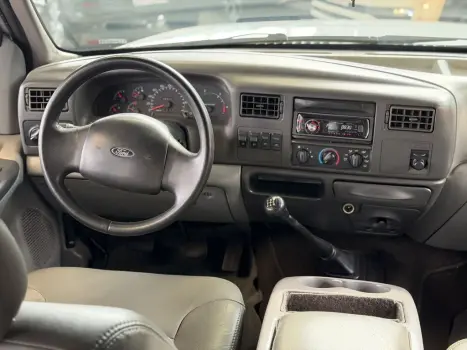 FORD F-250 4.2 4P TROPICAL CABINE DUPLA, Foto 16