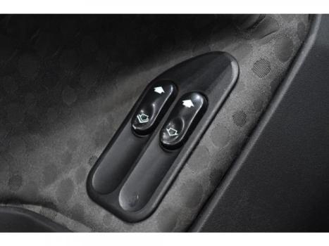 FORD Fiesta Hatch 1.6 4P ROCAM FLEX, Foto 11 FORD Fiesta Hatch 1.6 4P ROCAM FLEX, Foto 11