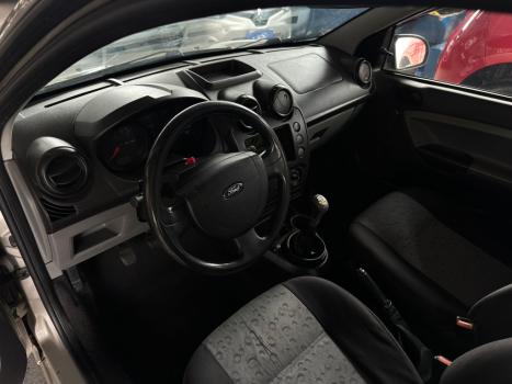 FORD Fiesta Hatch 1.0 4P FLEX, Foto 10