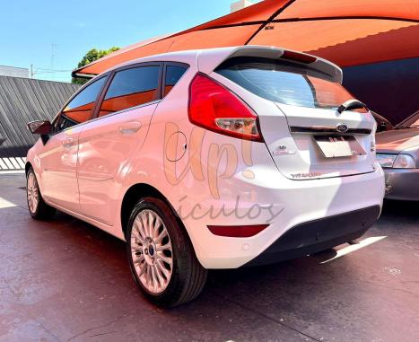 FORD Fiesta Hatch 1.6 16V 4P FLEX TITANIUM POWERSHIFT AUTOMTICO, Foto 4