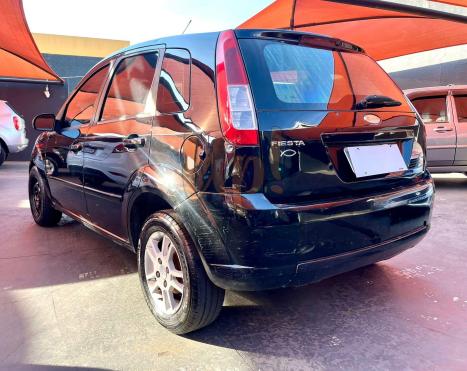 FORD Fiesta Hatch 1.0 4P FLEX, Foto 3