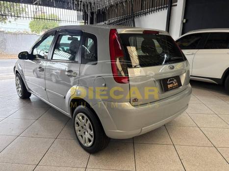 FORD Fiesta Hatch 1.6 4P FLEX, Foto 4