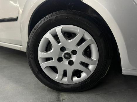 FORD Fiesta Hatch 1.0 4P FLEX, Foto 2