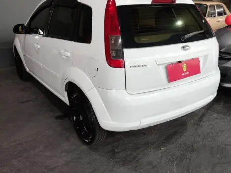 FORD Fiesta Hatch 1.0 4P SE PLUS FLEX, Foto 14