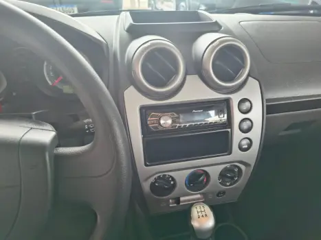 FORD Fiesta Hatch 1.6, Foto 20