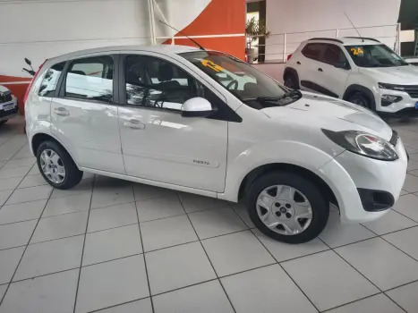 FORD Fiesta Hatch 1.6 4P, Foto 4