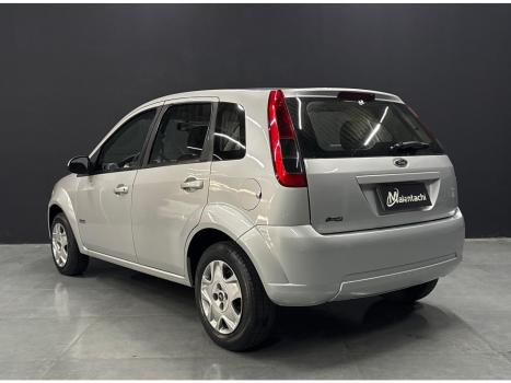 FORD Fiesta Hatch 1.6, Foto 13