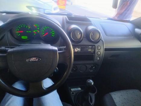 FORD Fiesta Hatch 1.0 4P FLEX, Foto 4