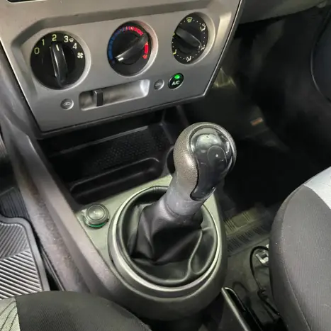 FORD Fiesta Hatch 1.0 4P CLASS, Foto 10