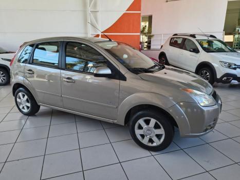 FORD Fiesta Hatch 1.6 4P, Foto 4