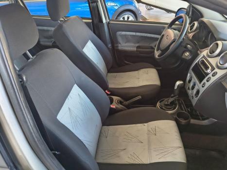 FORD Fiesta Hatch 1.6 4P, Foto 9