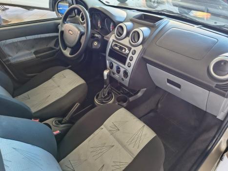 FORD Fiesta Hatch 1.6 4P, Foto 10