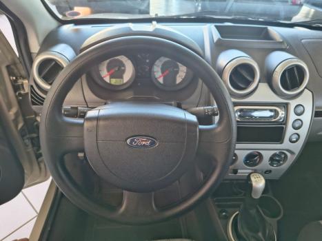 FORD Fiesta Hatch 1.6 4P, Foto 20