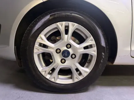 FORD Fiesta Hatch 1.6 16V 4P FLEX SE POWERSHIFT AUTOM�TICO, Foto 12