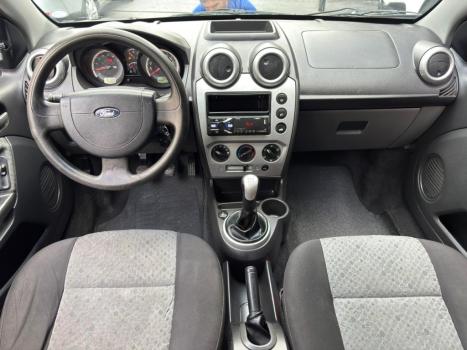 FORD Fiesta Hatch 1.6 CLASS, Foto 3