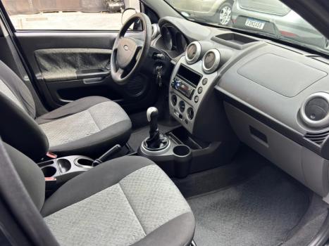 FORD Fiesta Hatch 1.6 CLASS, Foto 4