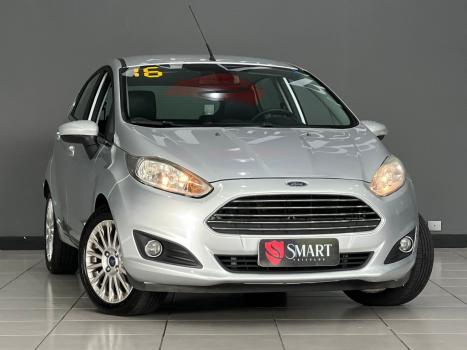 FORD Fiesta Hatch 1.6 4P FLEX TITANIUM POWERSHIFT AUTOM�TICO, Foto 3