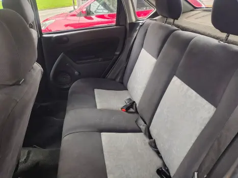 FORD Fiesta Hatch 1.6 4P ROCAM FLEX, Foto 6