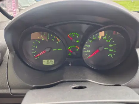 FORD Fiesta Hatch 1.6 4P ROCAM FLEX, Foto 9