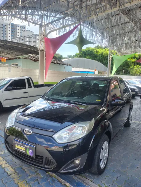 FORD Fiesta Hatch 1.6 4P, Foto 2