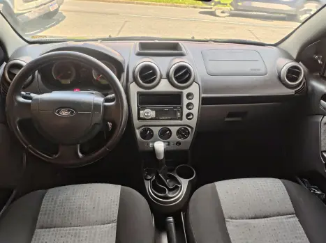 FORD Fiesta Hatch 1.6 4P, Foto 21