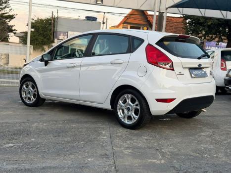 FORD Fiesta Hatch 1.6 16V 4P FLEX SE POWERSHIFT AUTOM�TICO, Foto 3