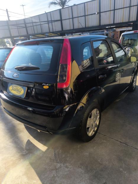 FORD Fiesta Hatch 1.6, Foto 6