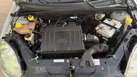 FORD Fiesta Hatch 1.6, Foto 11