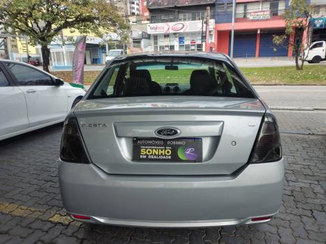 FORD Fiesta Hatch 1.6 4P, Foto 4