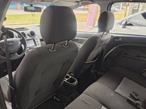 FORD Fiesta Hatch 1.6 4P, Foto 21