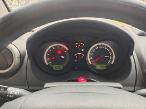 FORD Fiesta Hatch 1.6 4P, Foto 22