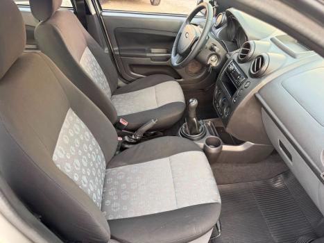 FORD Fiesta Hatch 1.0 4P FLEX, Foto 6