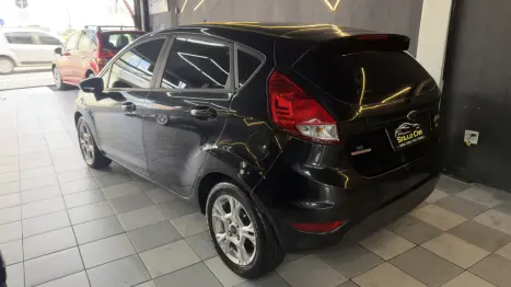 FORD Fiesta Hatch 1.6 16V 4P FLEX SE POWERSHIFT AUTOM�TICO, Foto 6