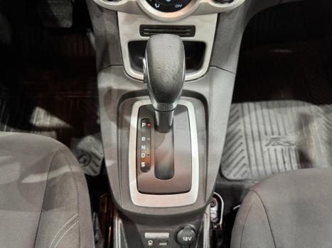 FORD Fiesta Hatch 1.6 16V 4P FLEX SE POWERSHIFT AUTOM�TICO, Foto 13