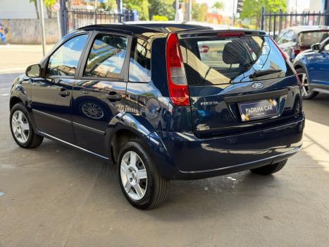 FORD Fiesta Hatch 1.0 4P, Foto 3