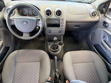 FORD Fiesta Hatch 1.0 4P, Foto 5
