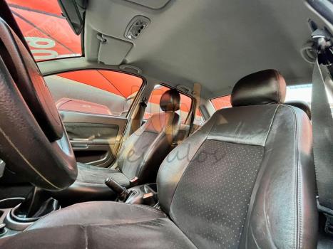 FORD Fiesta Sedan 1.6 4P FLEX, Foto 16 FORD Fiesta Sedan 1.6 4P FLEX, Foto 16